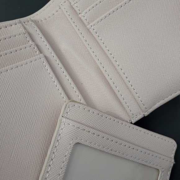 Ardene light pink wallet - Picture 9 of 11